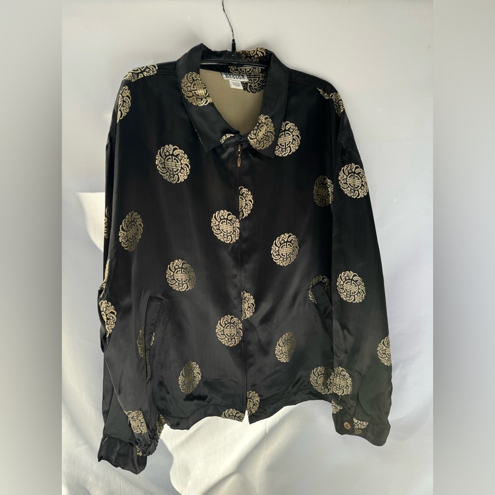 Vintage women’s bomber jacket